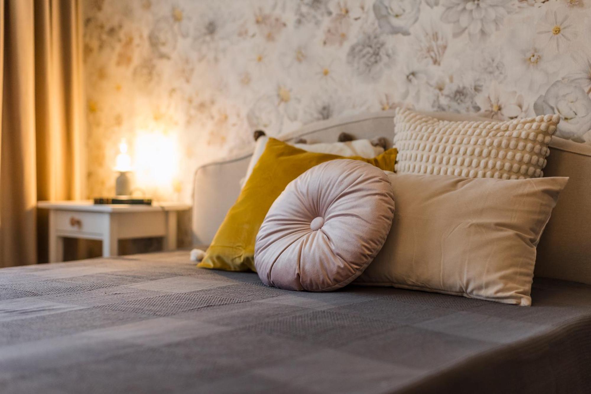 Rox Central Apartments 4 Timisoara Ngoại thất bức ảnh