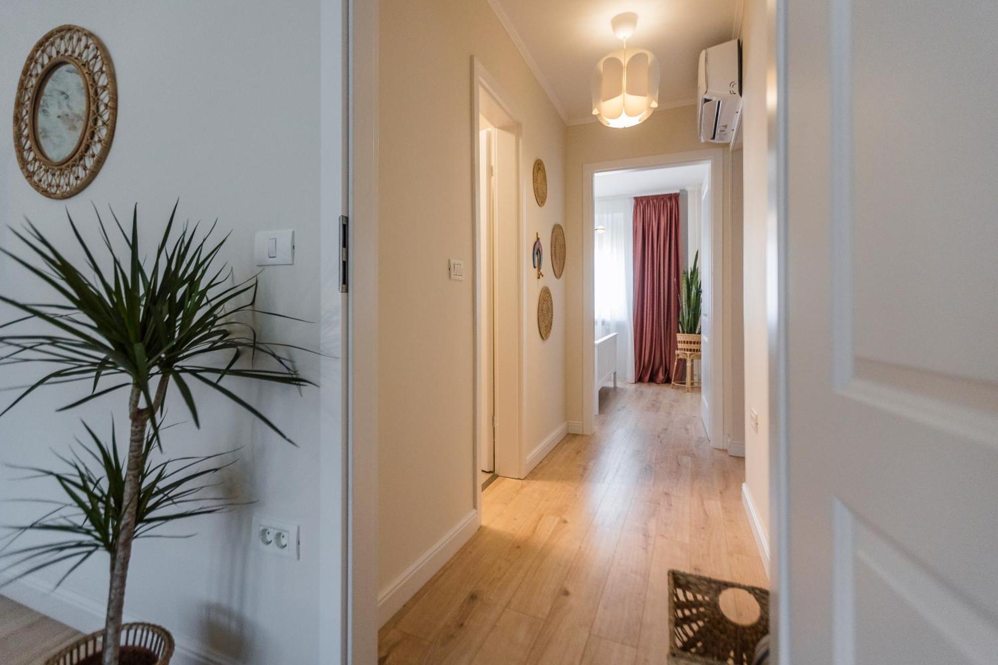 Rox Central Apartments 4 Timisoara Ngoại thất bức ảnh
